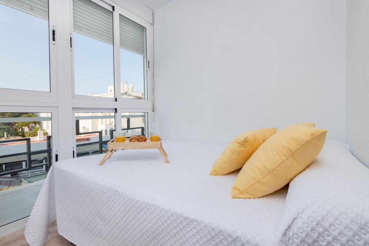 Bhost - Carihuela Beach Torremolinos Exterior foto
