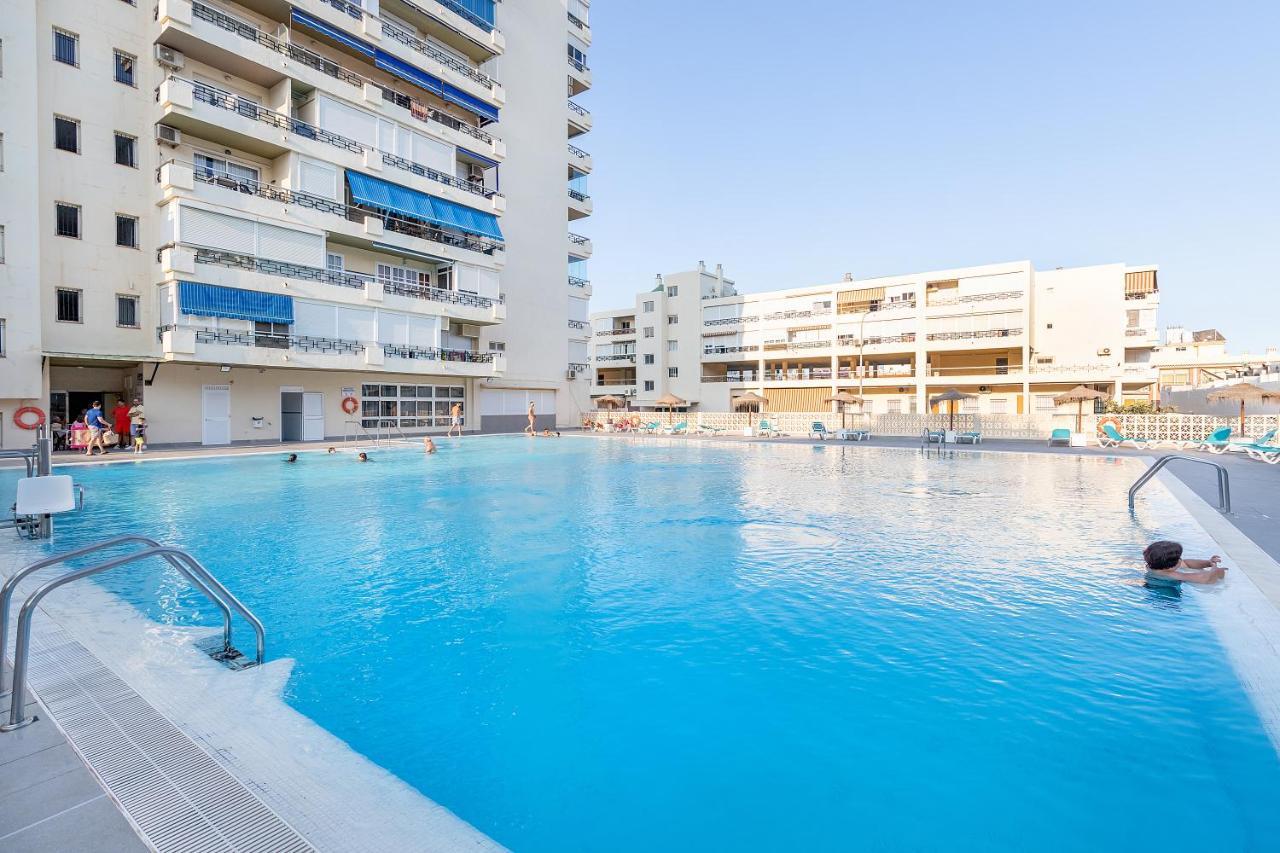 Bhost - Carihuela Beach Torremolinos Exterior foto