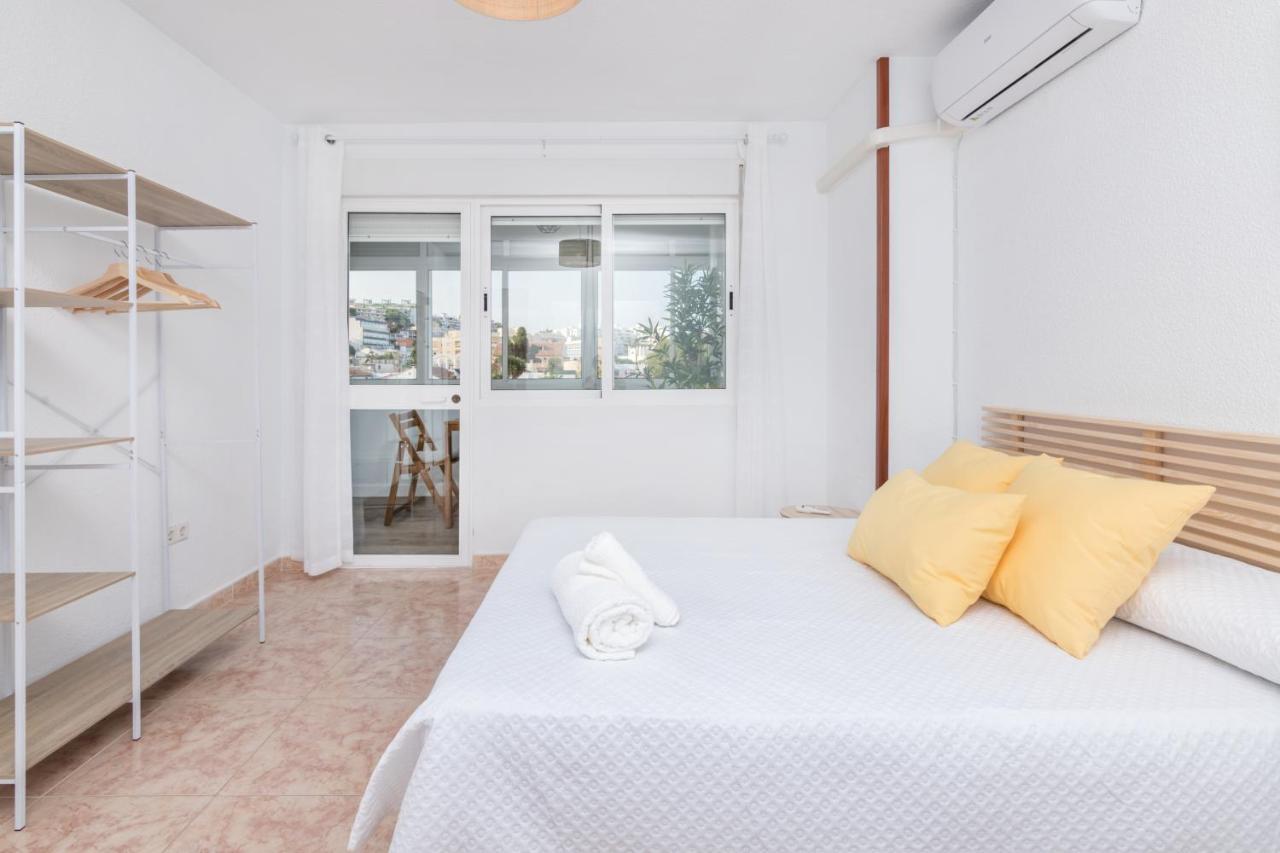 Bhost - Carihuela Beach Torremolinos Exterior foto